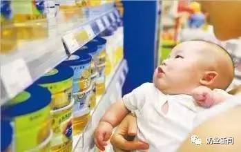 奶粉新政加速行業洗牌，乳企去庫存價格戰升級