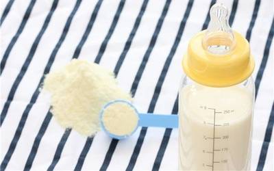 今日起嬰幼兒配方乳粉注冊專用章與注冊檢驗抽樣專用章正式啟用